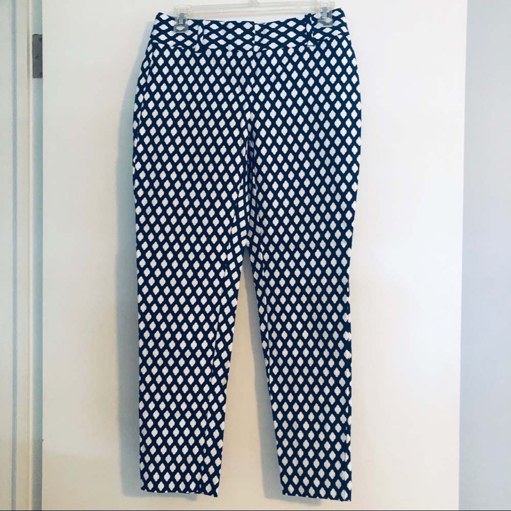 White & blue pattern pants